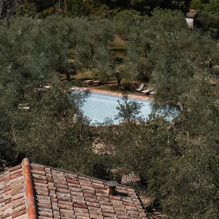In Einem In Den Huegeln- Mit Garten Un By Interhome * פסארו