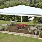 In Einem In Den Huegeln- Mit Garten Und Pool By Interhome *